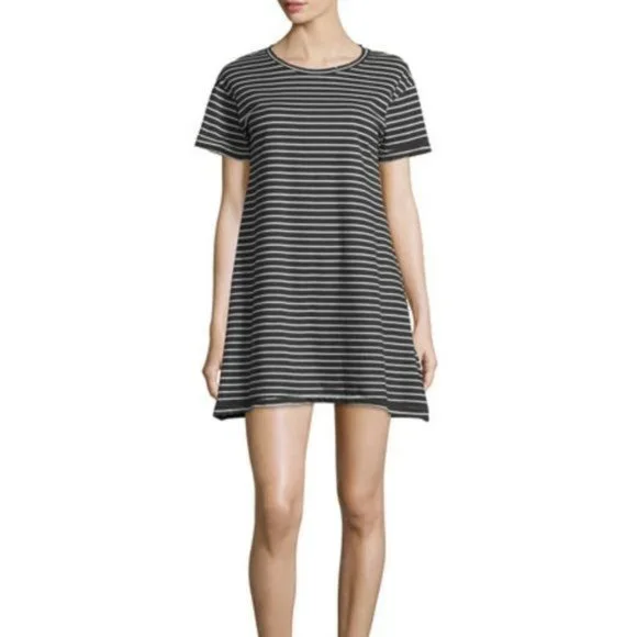 current elliott t shirt dress NWT Current/Elliott Side Slit Ruffle T Shirt Oversized Black Dress Size 0